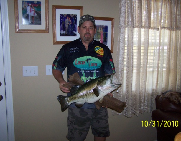 J. Carter - Mounted Largemouth.jpg?13264